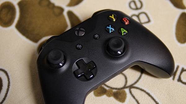 Xbox One X開箱 設定及4k Hdr遊戲畫面分享 3c熊的部落 痞客邦 Xbox One X開箱 設定及4k Hdr遊戲畫面分享 3c熊的部落 痞客邦