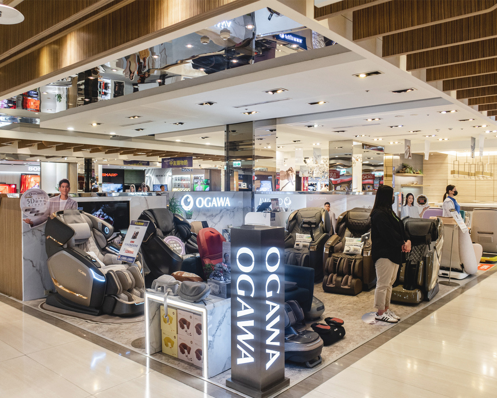 按摩椅推薦OGAWA智能按摩椅開箱x按摩椅評比,頂級效能實 按摩椅推薦OGAWA智能按摩椅開箱x按摩椅評比,頂級效能實