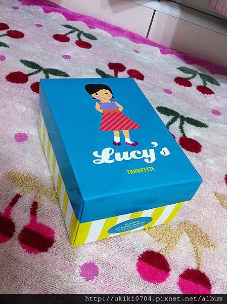 4-lucy_box