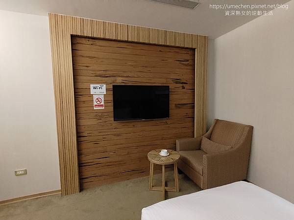 【高雄市區住宿】京賞國際飯店:三民區平價商旅,免費宵夜、卡拉