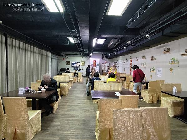 【高雄市區住宿】京賞國際飯店:三民區平價商旅,免費宵夜、卡拉