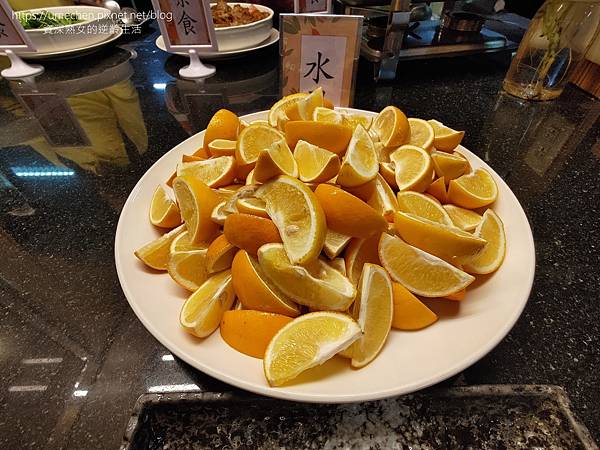 【高雄市區住宿】京賞國際飯店:三民區平價商旅,免費宵夜、卡拉