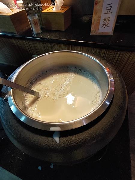 【高雄市區住宿】京賞國際飯店:三民區平價商旅,免費宵夜、卡拉