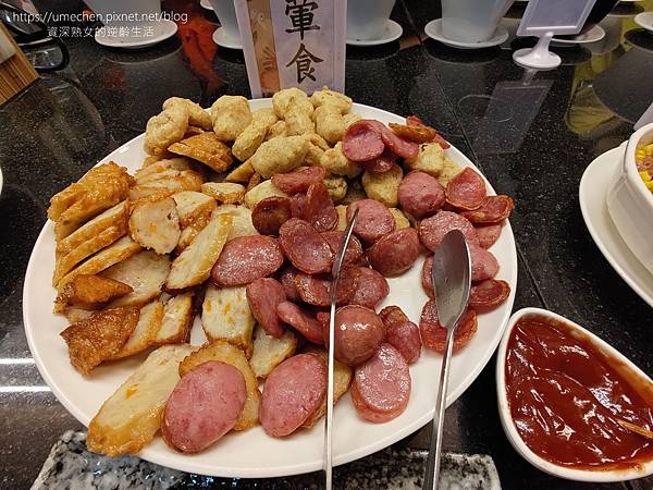 【高雄市區住宿】京賞國際飯店:三民區平價商旅,免費宵夜、卡拉