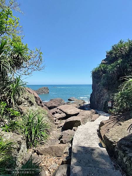 【宜蘭頭城】北關海潮公園：豆腐岩、單面山、一線天地貌奇景，眺