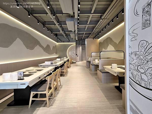 【新竹竹北】鐵了心火鍋-竹北成功店:清水模文青打卡牆,雙人瀑 【新竹竹北】鐵了心火鍋-竹北成功店:清水模文青打卡牆,雙人瀑