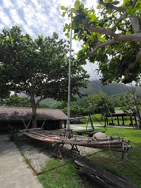 【台東成功】阿美族民俗中心:戶外表演廣場,直接面對太平洋;A