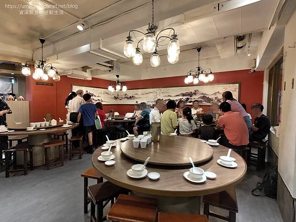 【新北新店】山東小館：超人氣北方料理，想吃一定要預約，酸菜白