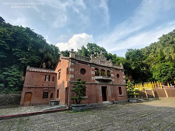 【台北內湖】郭子儀紀念堂:捷運文德站旁清幽的百年市定古蹟,優 【台北內湖】郭子儀紀念堂:捷運文德站旁清幽的百年市定古蹟,優