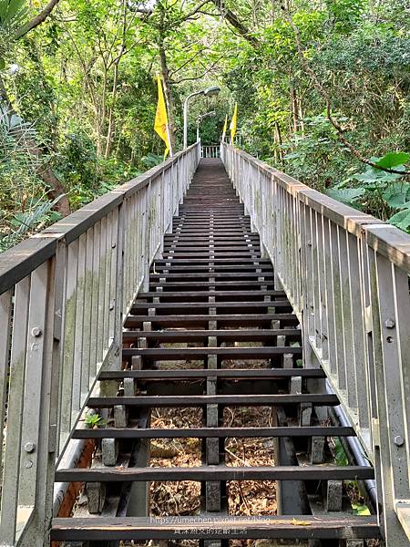 【台北內湖】郭子儀紀念堂:捷運文德站旁清幽的百年市定古蹟,優 【台北內湖】郭子儀紀念堂:捷運文德站旁清幽的百年市定古蹟,優