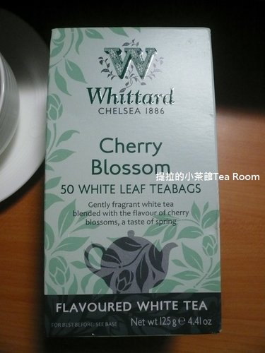 20111013英國威塔Whittard of Chelsea_櫻花白茶 Cherry Bloom 及圓形茶包 (1)