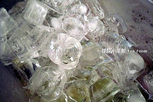 20110811清澈冰紅茶密技「2度篩泡法」 (7)