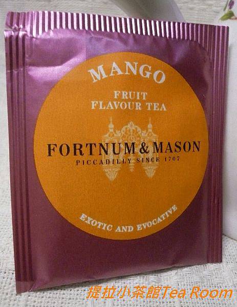 20120818 Fortnum and Mason Mango black tea (7)