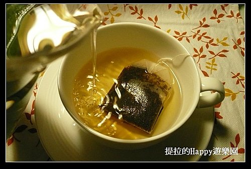 20100402Fortnum & Mason 中國茶_Yunnan滇紅  (4)