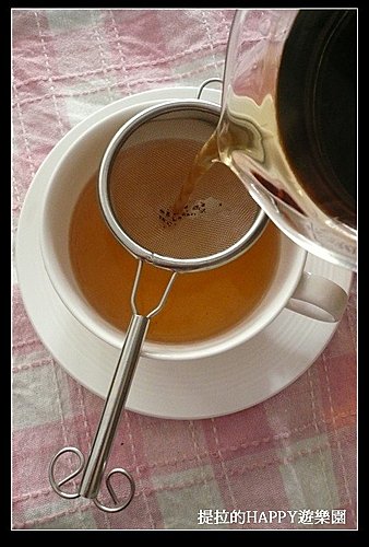20100805加拿大來的Metropolitan Maple tea楓葉紅茶  (4)