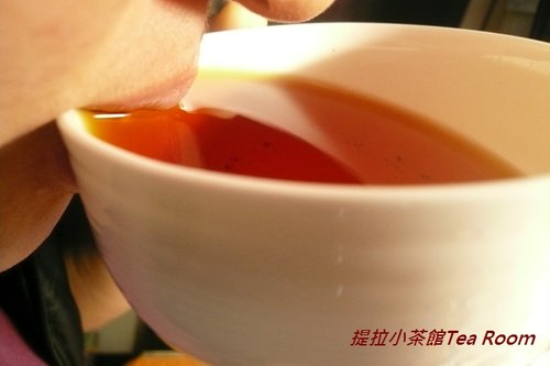 20120212UCC也出紅茶_「霧の紅茶」茶包  (2)