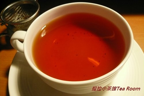 20120212UCC也出紅茶_「霧の紅茶」茶包  (3)