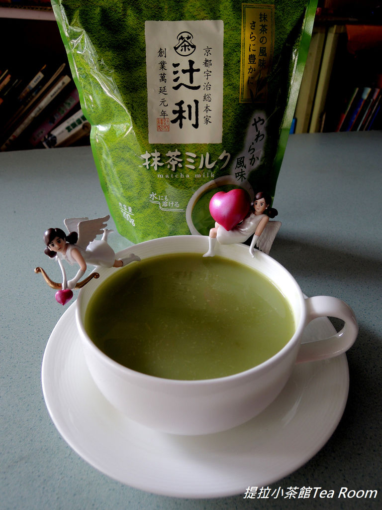 TSUJIRI辻利茶鋪的抹茶奶茶 (2).jpg