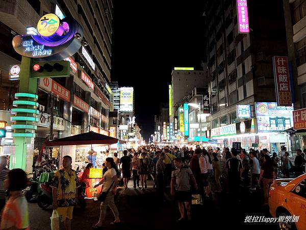高雄六合夜市 (1).jpg 高雄六合夜市 (1).jpg