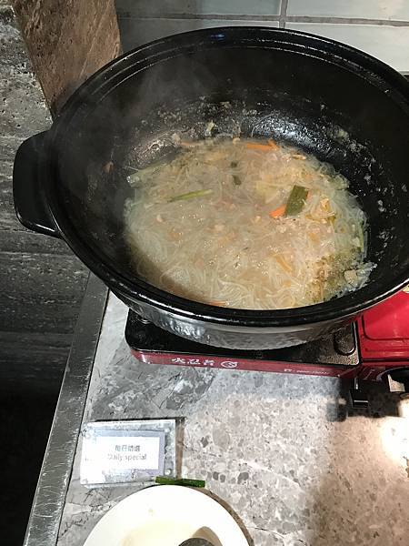 [新竹美食] 凡爾賽-和選旅自助式西餐廳 近交大(營業時間電