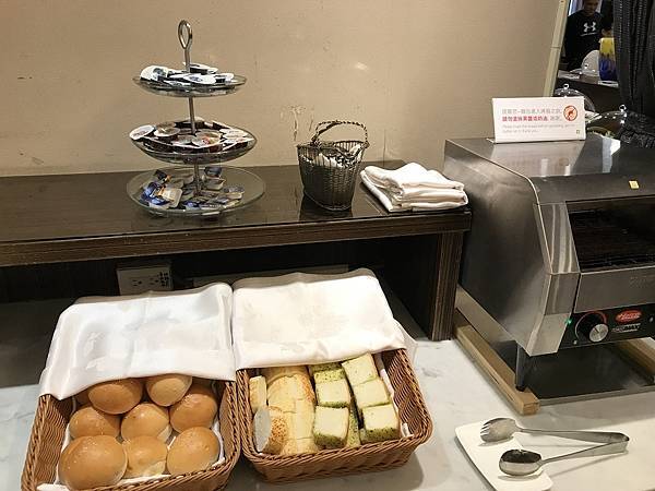 [新竹美食] THE CARLTON 卡爾登飯店 - 悅園中