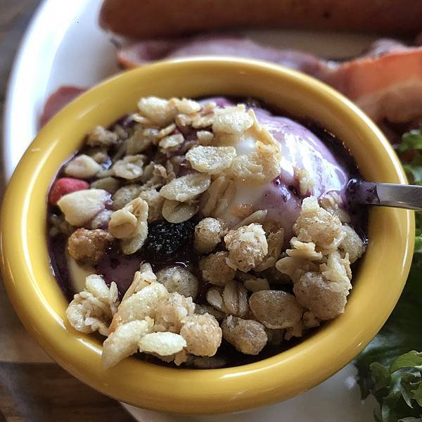 [新竹美食] 克蔓莉珈琲館 - 飲料喝到飽必吃英式大早餐、班