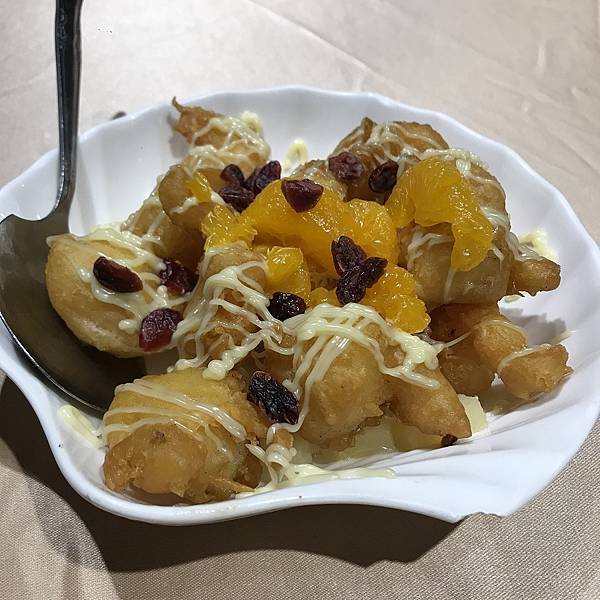 [新竹美食] 草根廚房- 必吃招牌烤鴨 古色古香磚房人氣餐廳