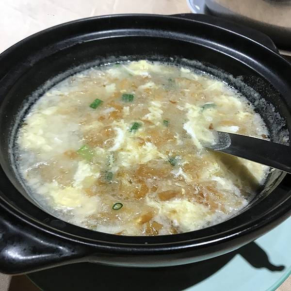 [新竹美食] 草根廚房- 必吃招牌烤鴨 古色古香磚房人氣餐廳