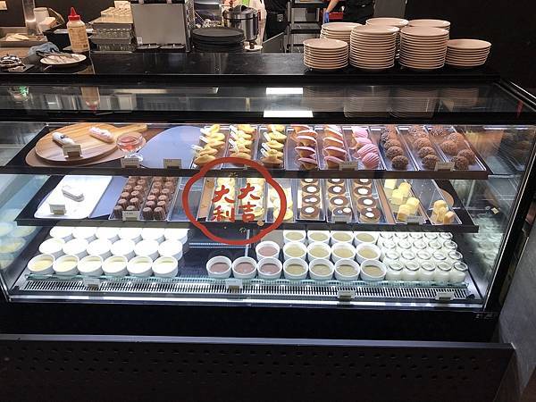 [新竹美食] 森森燒肉清大店- 豐富甜點自助吧慶生優惠多 聚