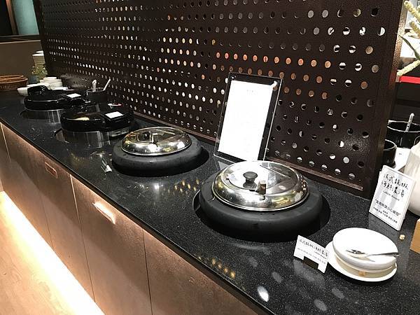 [新竹美食] 森森燒肉清大店- 豐富甜點自助吧慶生優惠多 聚