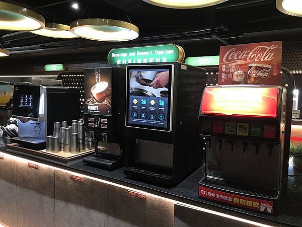 [新竹美食] 森森燒肉清大店- 豐富甜點自助吧慶生優惠多 聚