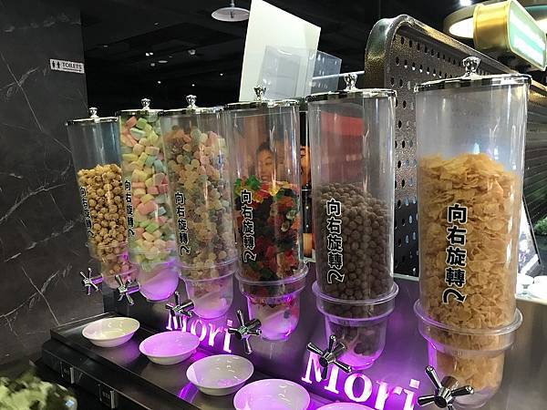 [新竹美食] 森森燒肉清大店- 豐富甜點自助吧慶生優惠多 聚