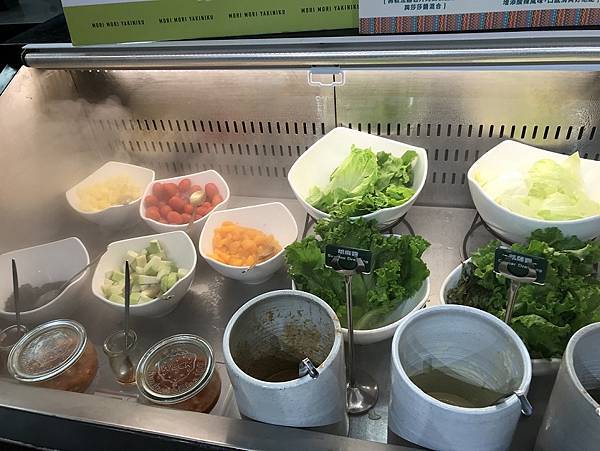 [新竹美食] 森森燒肉清大店- 豐富甜點自助吧慶生優惠多 聚