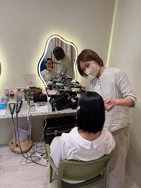 美美的拍親子寫真 幕後推手造型師煒煒 超推薦 ♡ Vine 美美的拍親子寫真 幕後推手造型師煒煒 超推薦 ♡ Vine