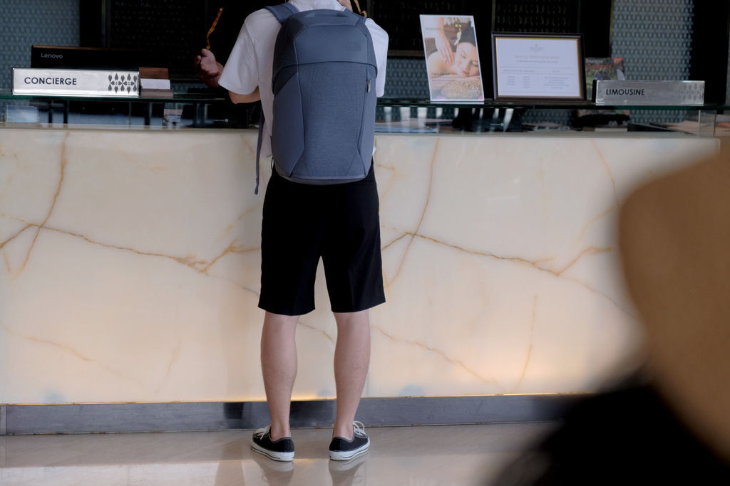 The North Face Access Pack 3 0科技背包 城市自在旅行 我擁有懂我的旅伴 Backpack 旅行背包 男子的日常生活 潮流 美妝 消費創造個人化風格的女性社群