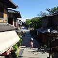 三年坂~與下面的二年坂都是最有京都味的散步購物區
