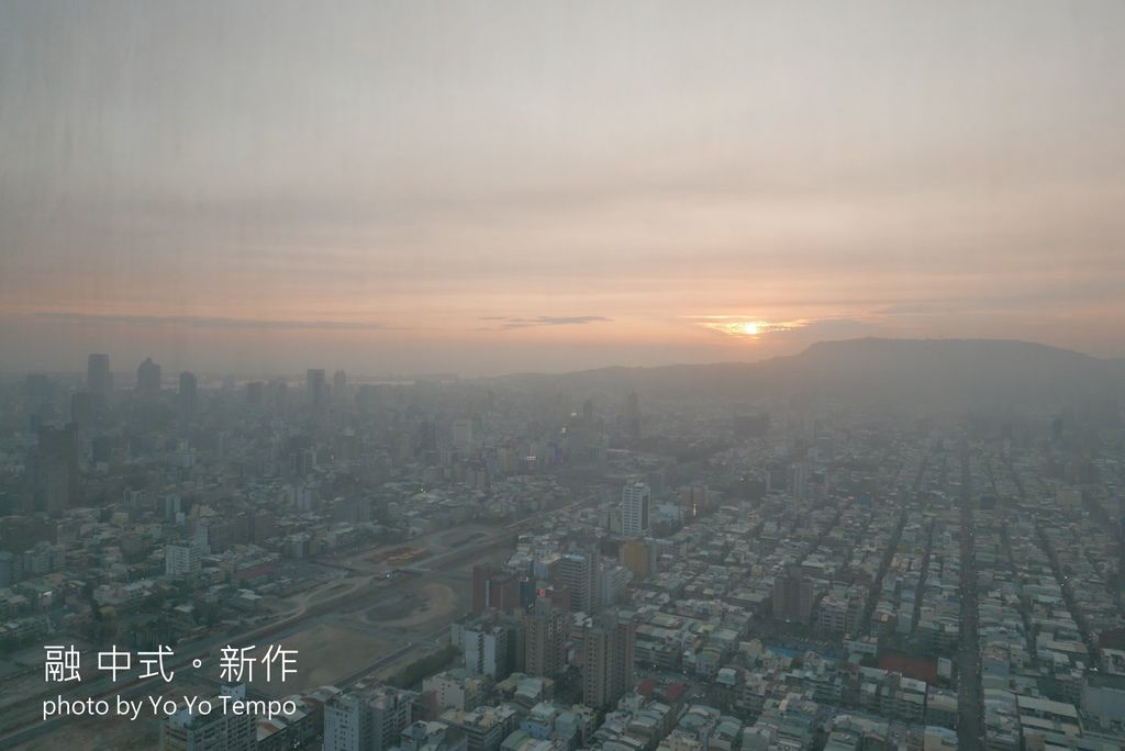 【高雄夜景美食】融 中式。新作，位於50樓層賞風景吃美食，人生一大樂事_YoYoTempo優遊步調_017.jpg