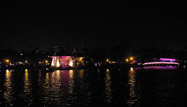 1060205中台灣燈會-DSCN5519.jpg 1060205中台灣燈會-DSCN5519.jpg