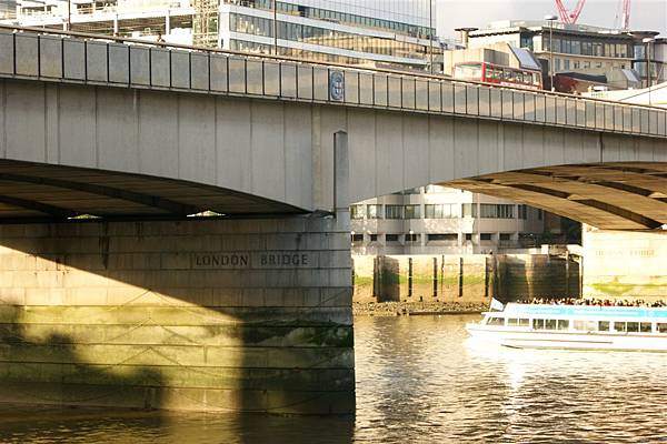 London Bridge