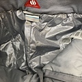 挪威極地長年城極地行前準備雪褲內裡omni-tech.JPG