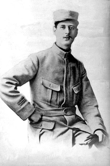 De Gaulle Young-3.jpg De Gaulle Young-3.jpg