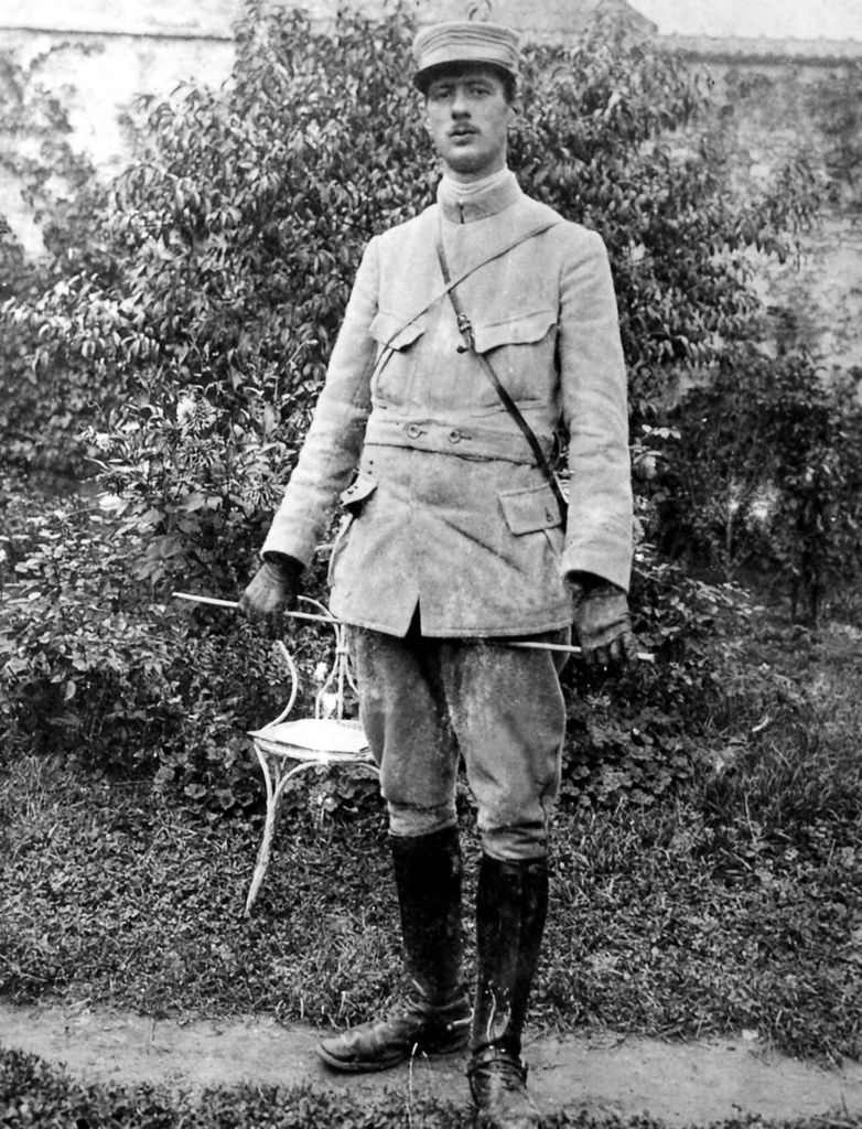 De Gaulle Young-4.jpg De Gaulle Young-4.jpg
