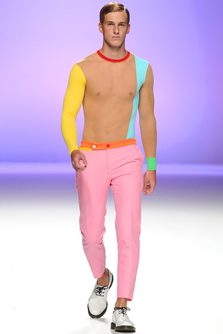 davidelfin___desfile_958297889_320x480.jpg