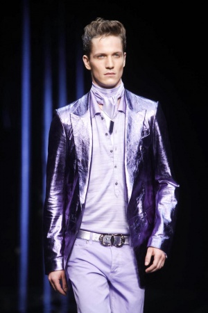 2012-06-24-20-22-44-roberto-cavalli-4931