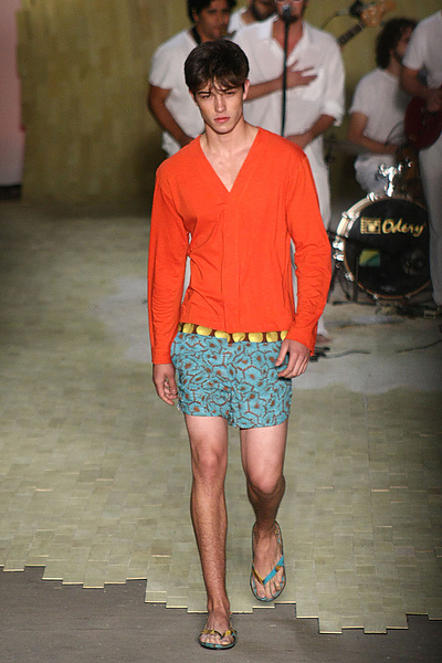 Francisco Lachowski in Fashion Rio Summer 2011