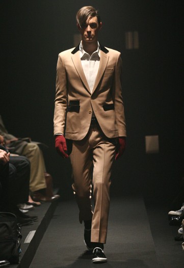 Heath FW09