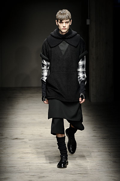 GiulianoFujiwaraFW10-Douglas.jpg