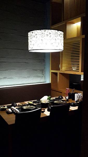 C360_2015-05-17-18-37-09-143 C360_2015-05-17-18-37-09-143