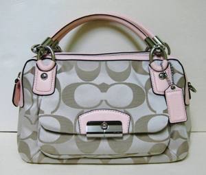 Coach 22305 cream light khaki blush.JPG
