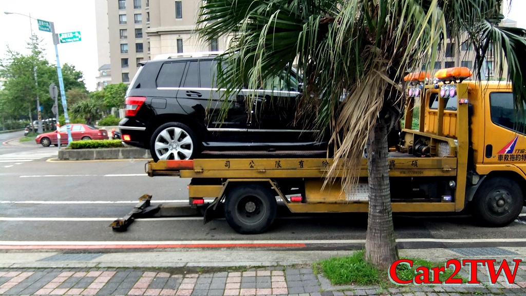 美國買車注意事項有些？如何從美國買車運回台灣? 這裡要介紹如何在美國賓士原廠中古車網站找到售價便宜又大碗的原廠認證車CPO，如何計算關稅及運車回台灣流程等簡介